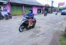 Jalan Lintas Cibeber – Sukanagara Banyak Lobang, Masyarakat Minta DPUPR Segera memperbaikinya Jalan Lintas Cibeber – Sukanagara Banyak Lobang, Masyarakat Minta DPUPR Segera memperbaikinya