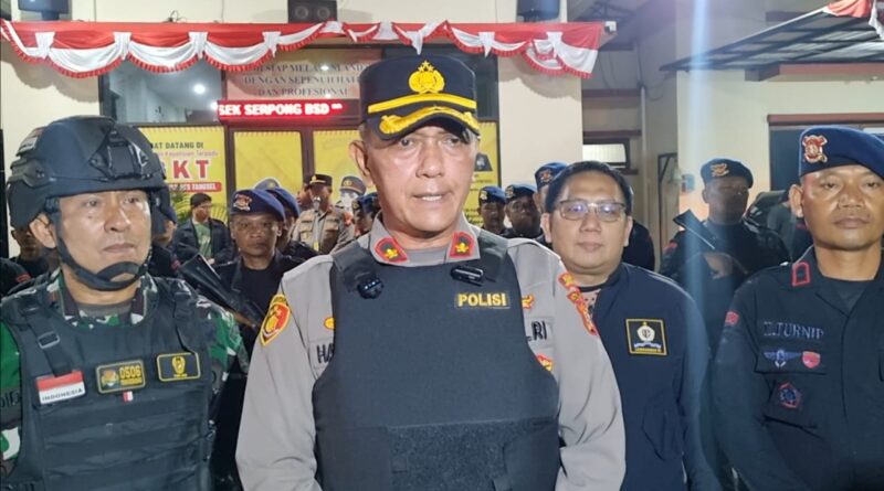 Polsek Serpong Razia Obat Obat Daftar G Diduga Bocor Toko Pada Tutup Polsek Serpong Razia Obat Obat Daftar G Diduga Bocor Toko Pada Tutup