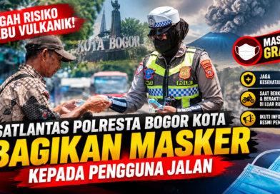 Antisipasi Debu Vulkanik, Satlantas Polresta Bogor Kota Bagikan Masker kepada Warga Antisipasi Debu Vulkanik, Satlantas Polresta Bogor Kota Bagikan Masker kepada Warga